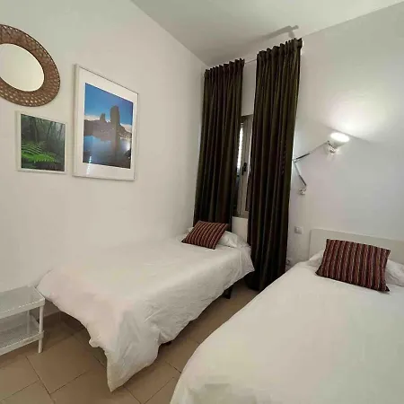 Amazing Beachfront Canteras Апартаменты *